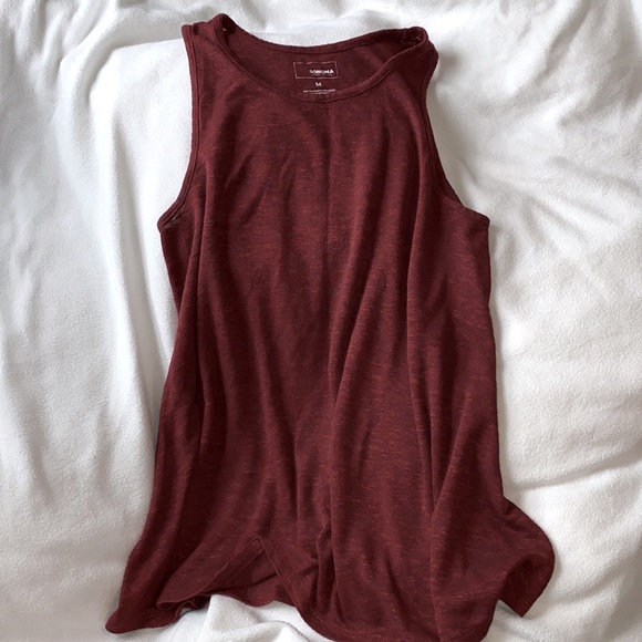 🎉🎉Red-brick light weave tank with flowy bottom - Picture 1 of 10